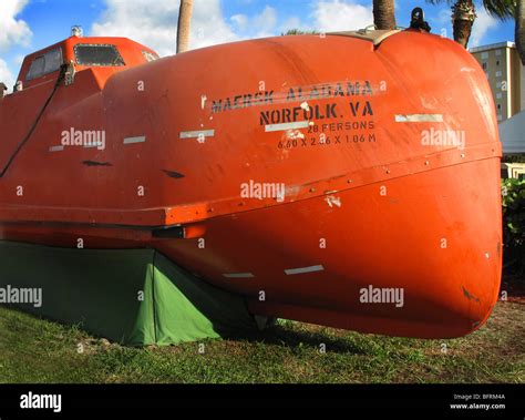 maersk alabama lifeboat